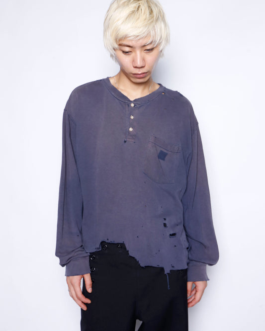*one-off broken henry neck cut sew