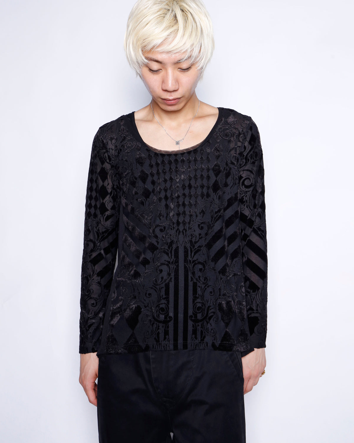 vintage baroque sheer cut sew
