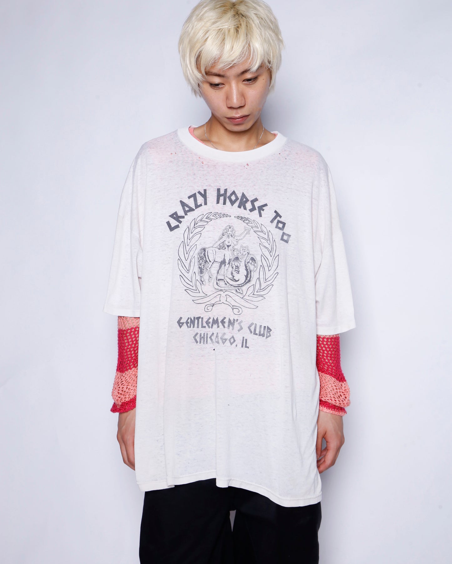 vintage 90's gentleman's club broken t-shirt