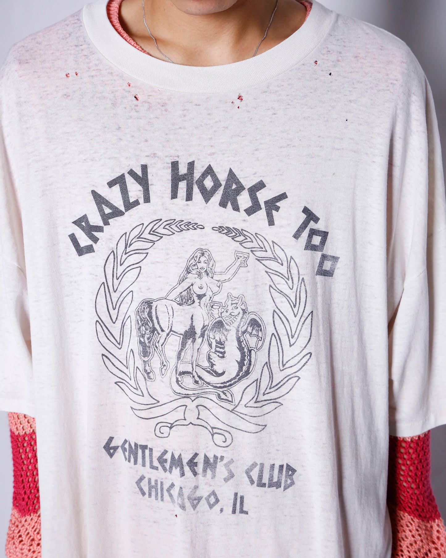 vintage 90's gentleman's club broken t-shirt