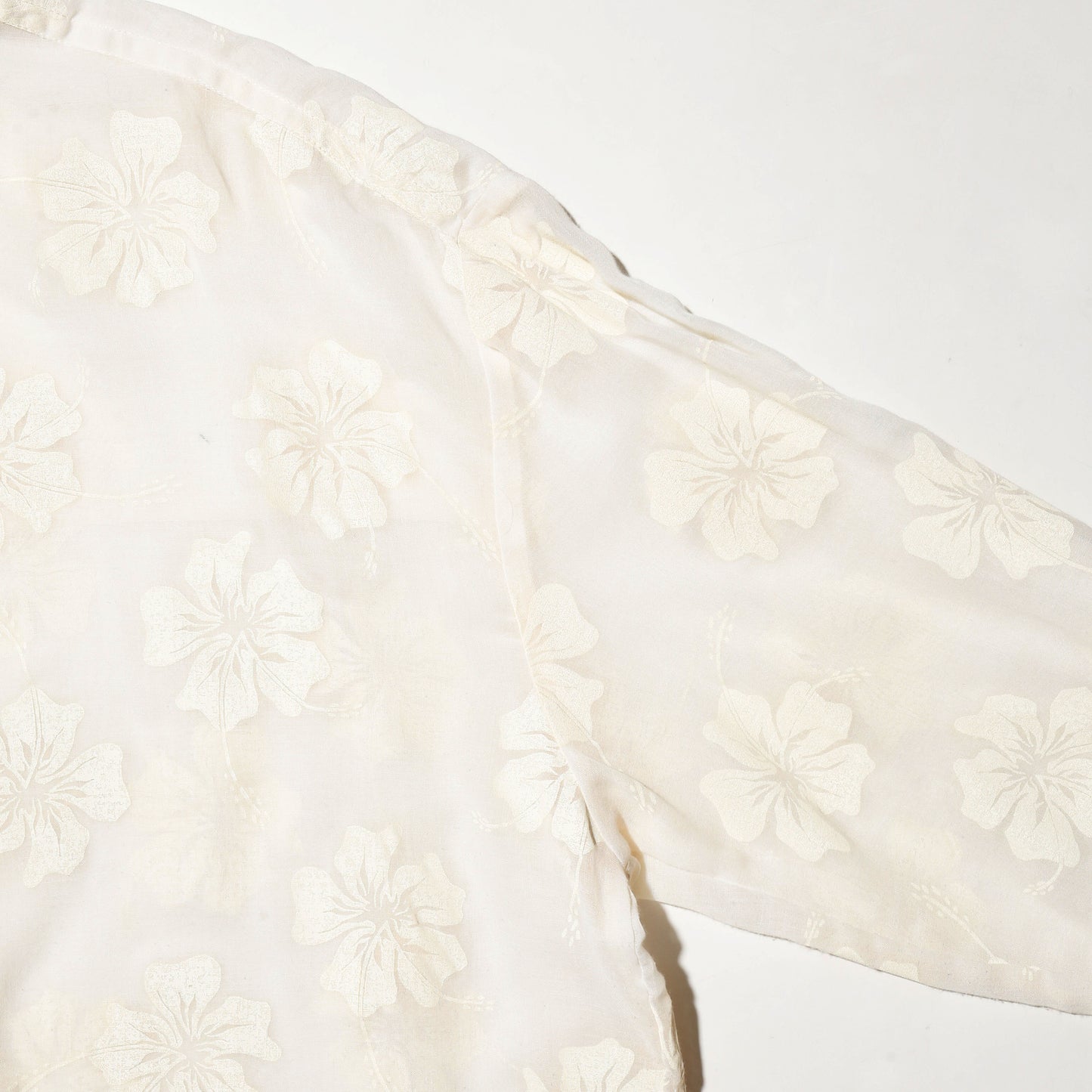 vintage hibiscus shirt