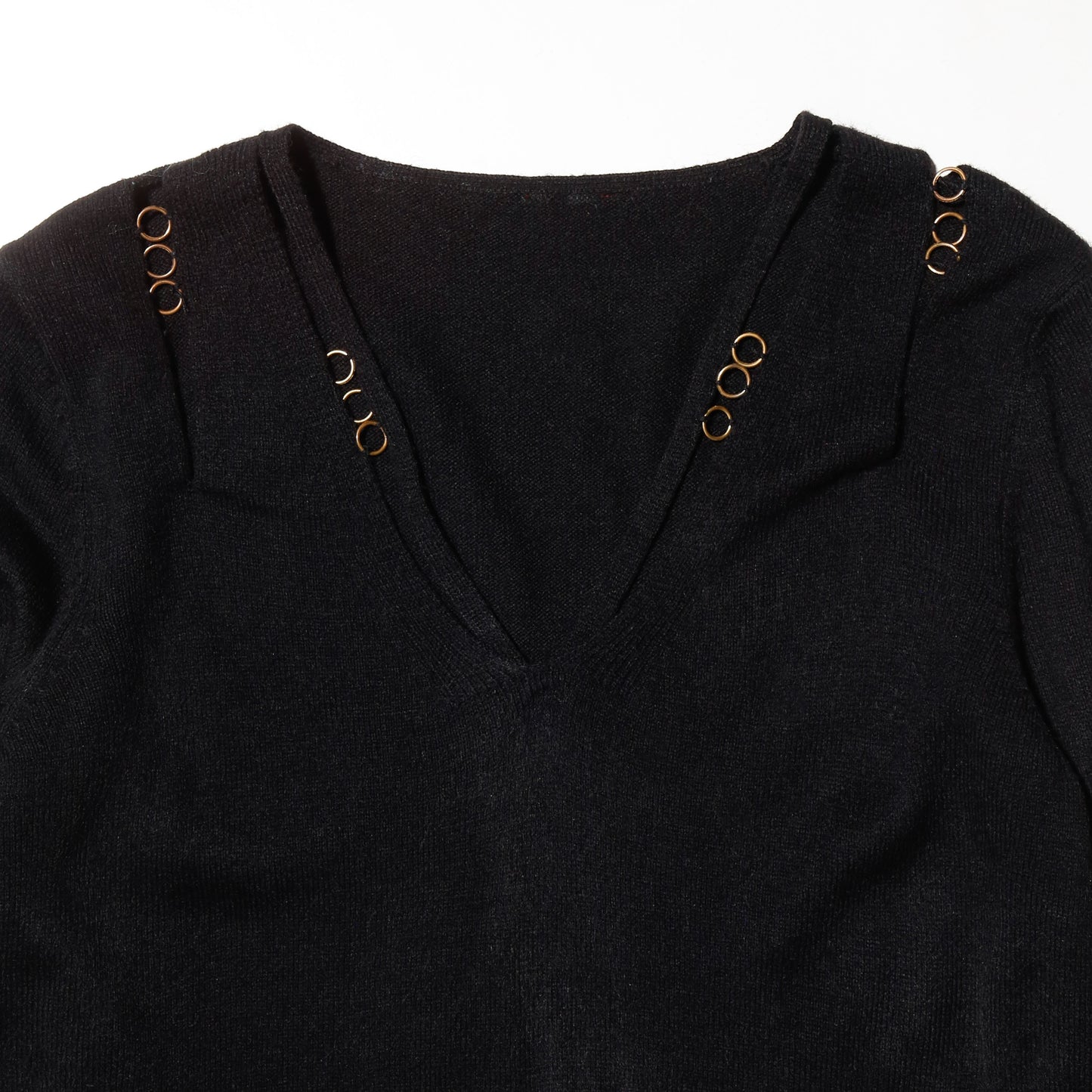 vintage feather cuffs ring decollete sweater