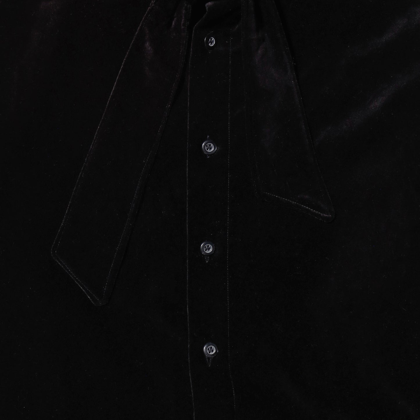 *one-off cropped bow tie velvet shirt