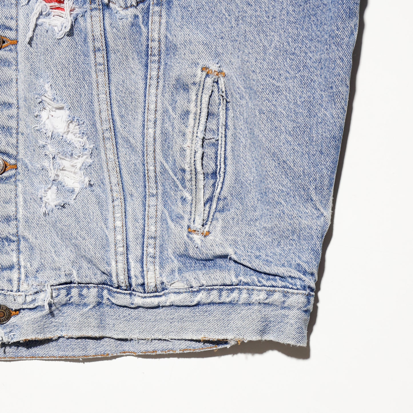 *one-off 90's Levi's broken trucker jacket , with check liner