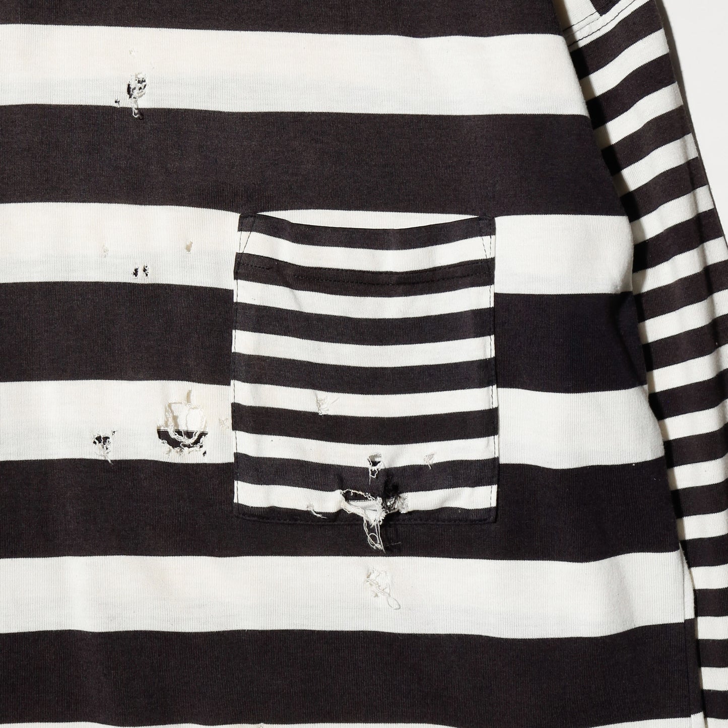 *one-off border broken cut sew