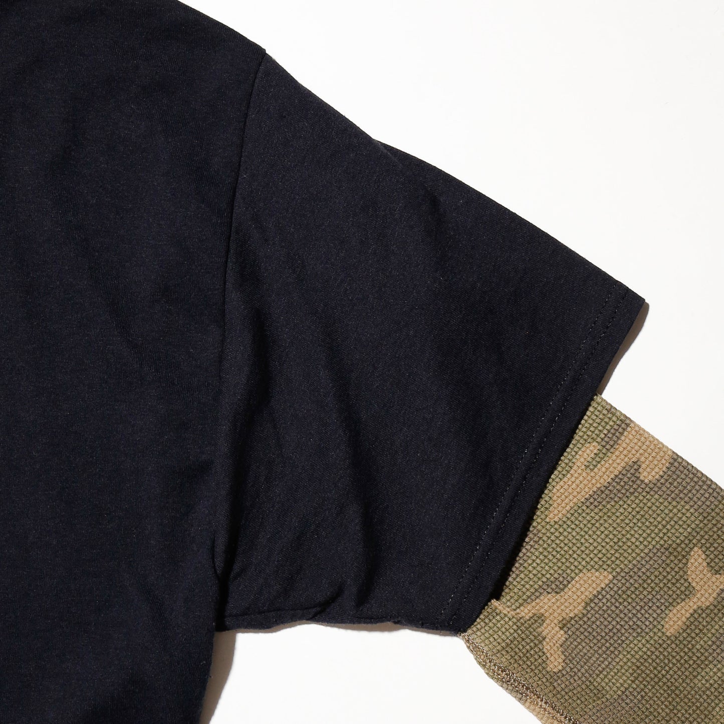 vintage thermal sleeve "how can I help you?" t-shirt