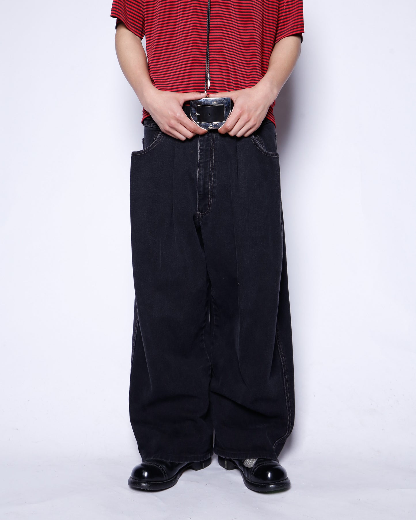 vintage tucked wide leg jeans