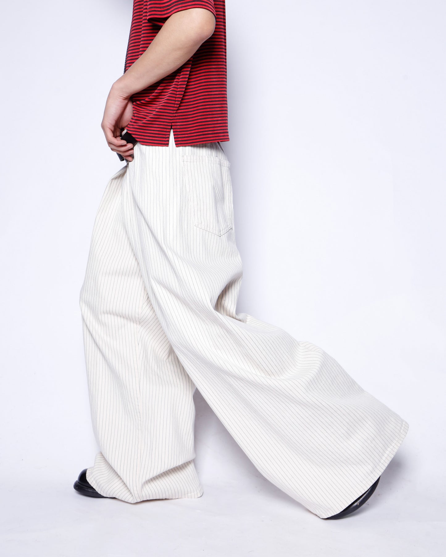 vintage center tuck stripe wide trousers