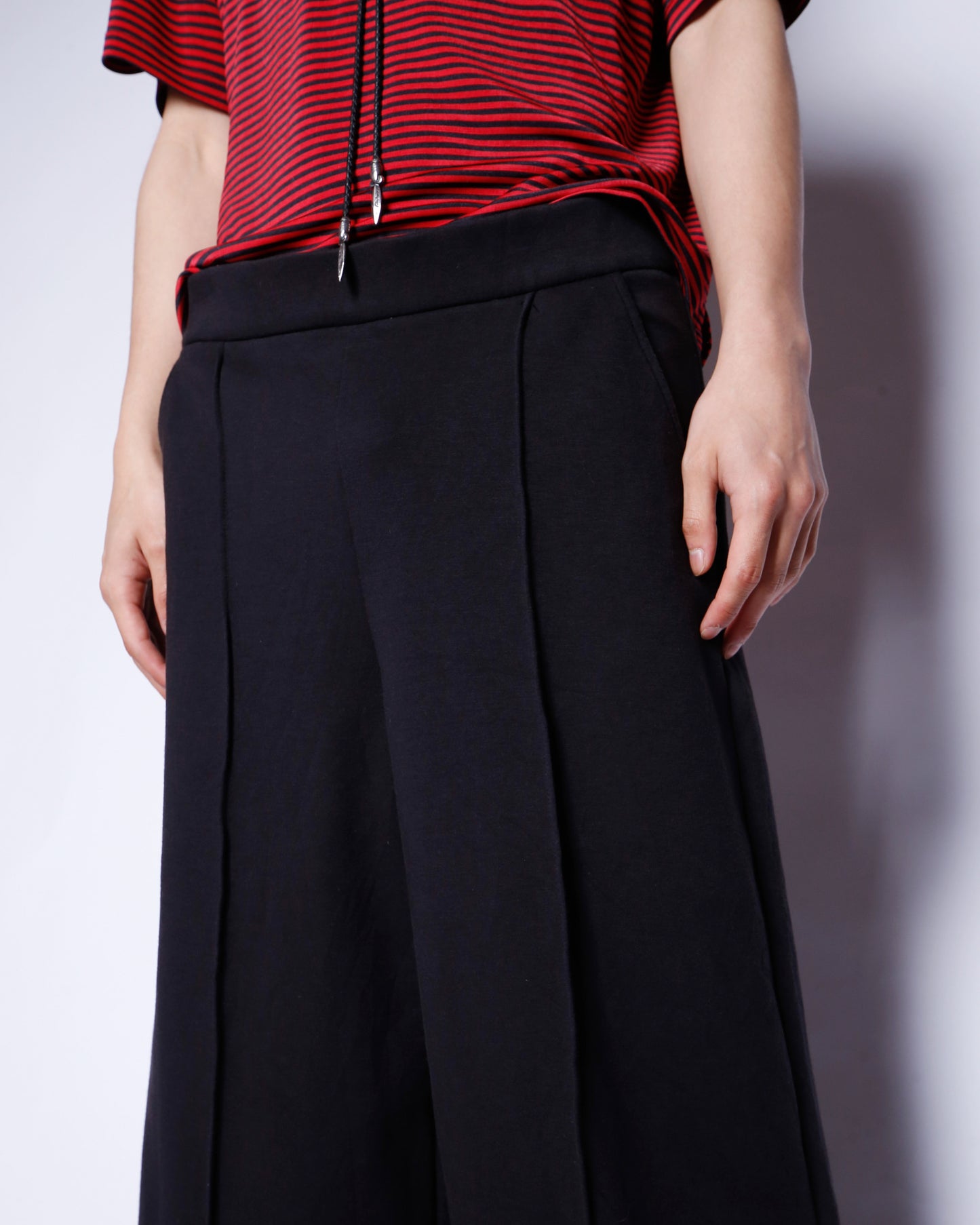 Lee center pleats wide sweat pants