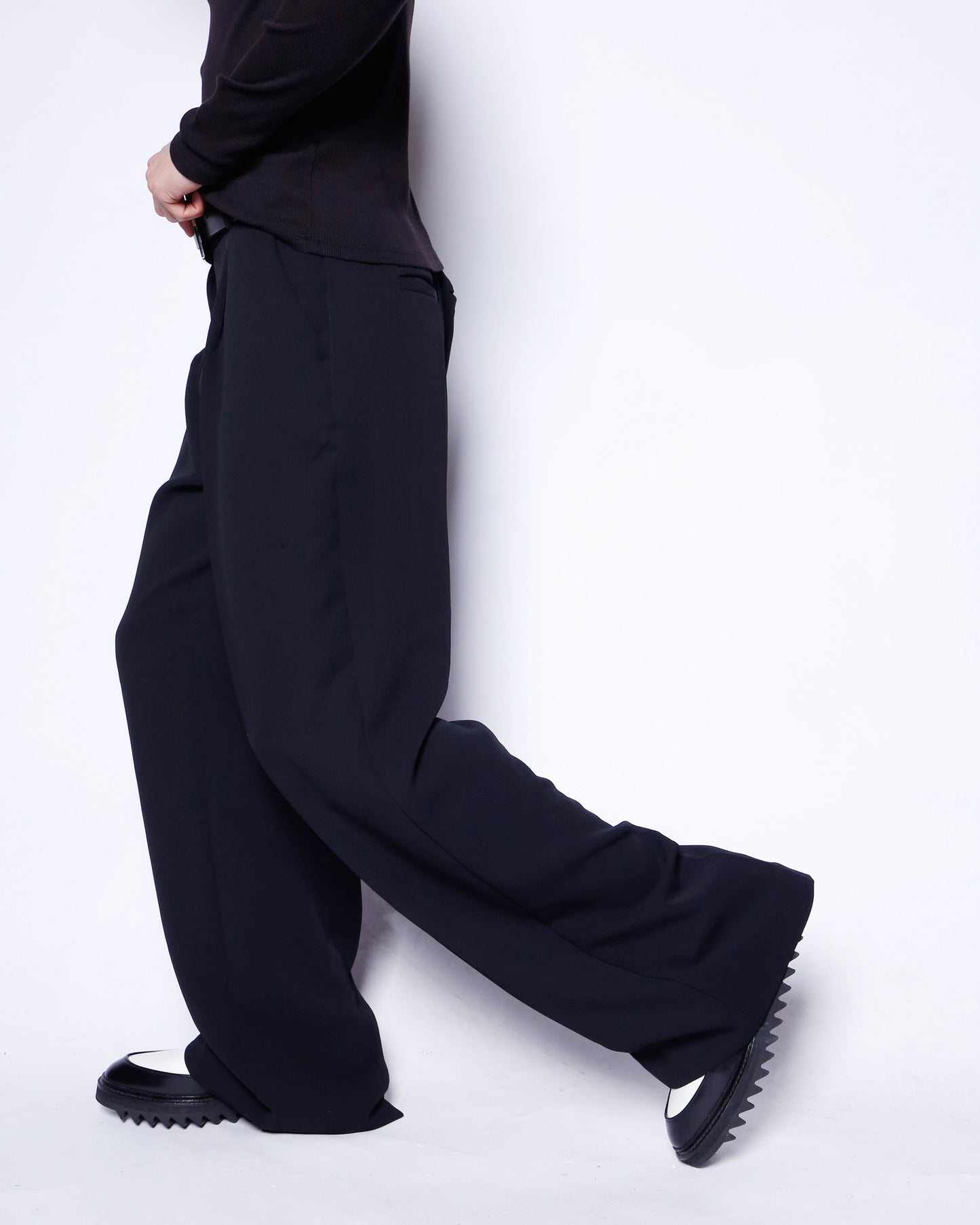 vintage tucked wide slacks