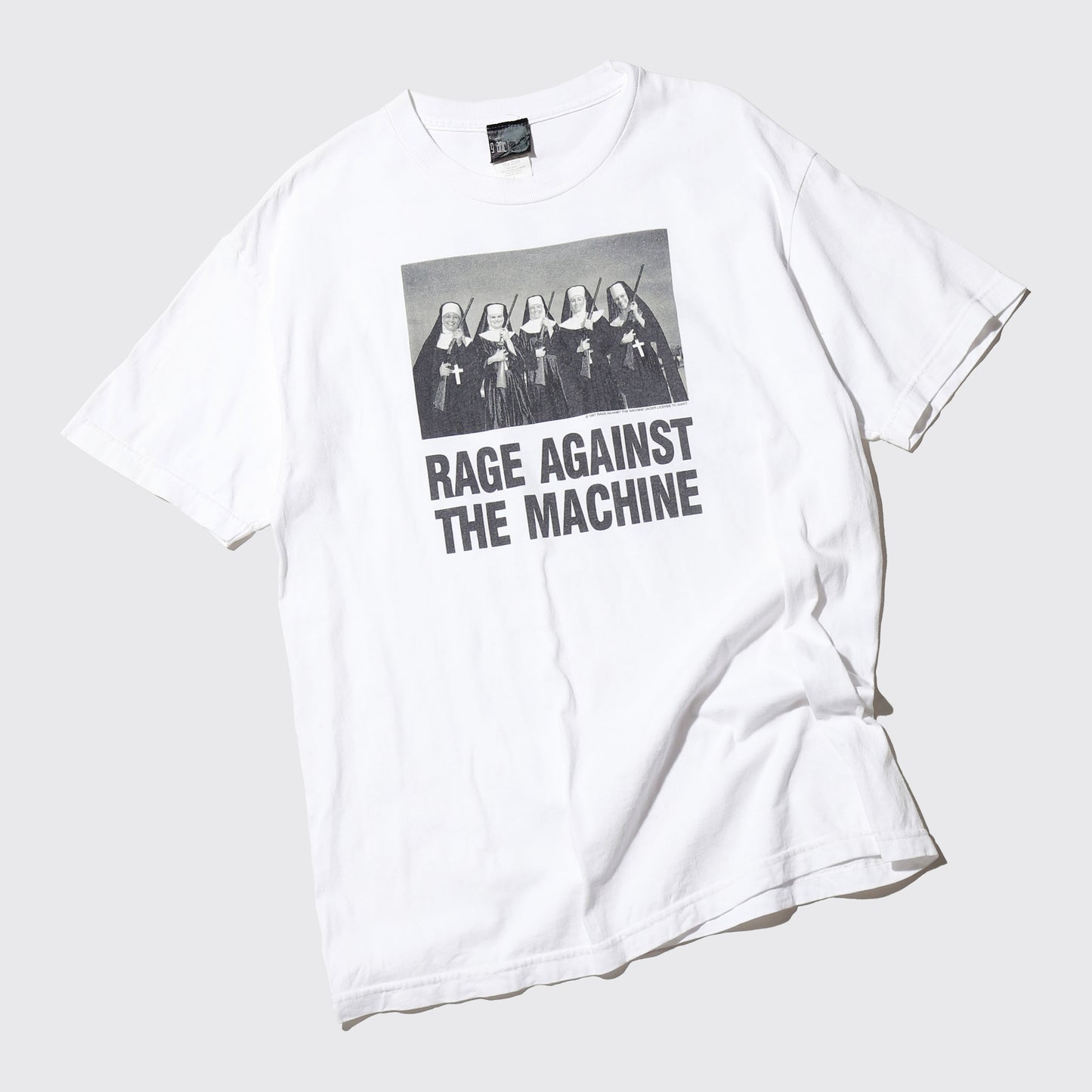 early00's Rage Against The Machine "nuns and guns" t-shirt, *©1997 *body-giant