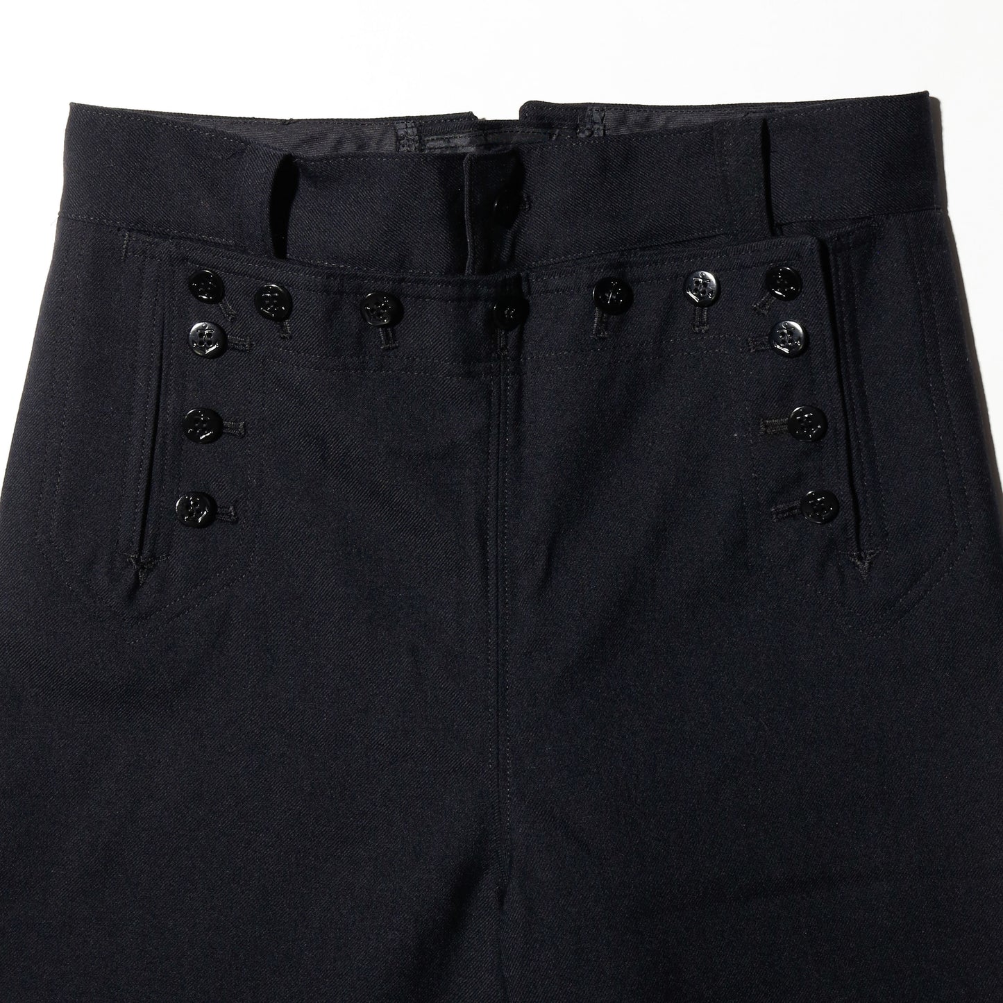 *one-off twill sailor trousers, with belt loop