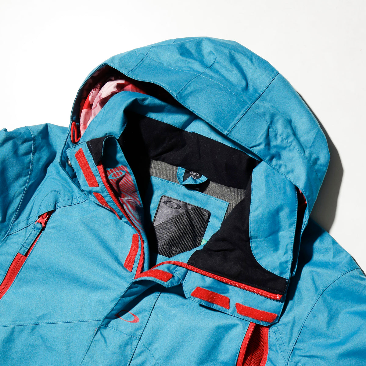 vintage 00's oakley technical shell jacket