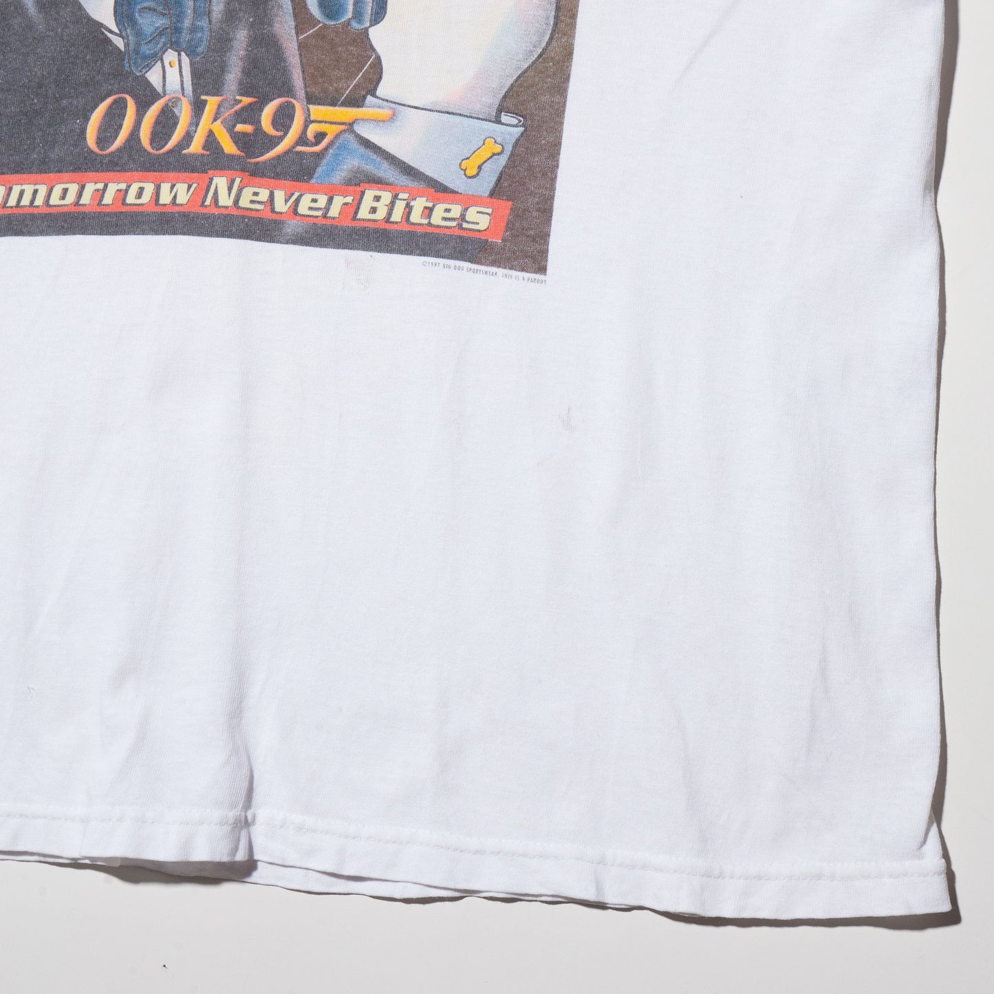 Vintage 00's Big Dog parody:007 James Bone 1997 t-shirt