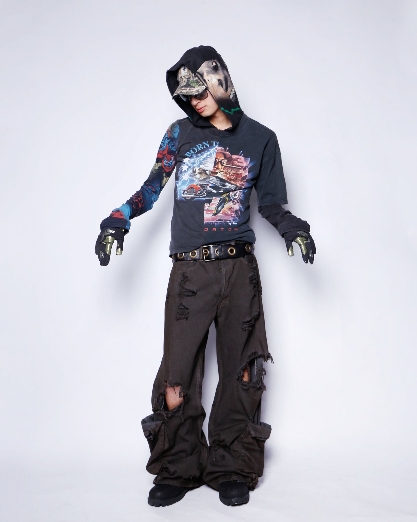 *one-off hybrid hooded cut sew, with detachable gloves