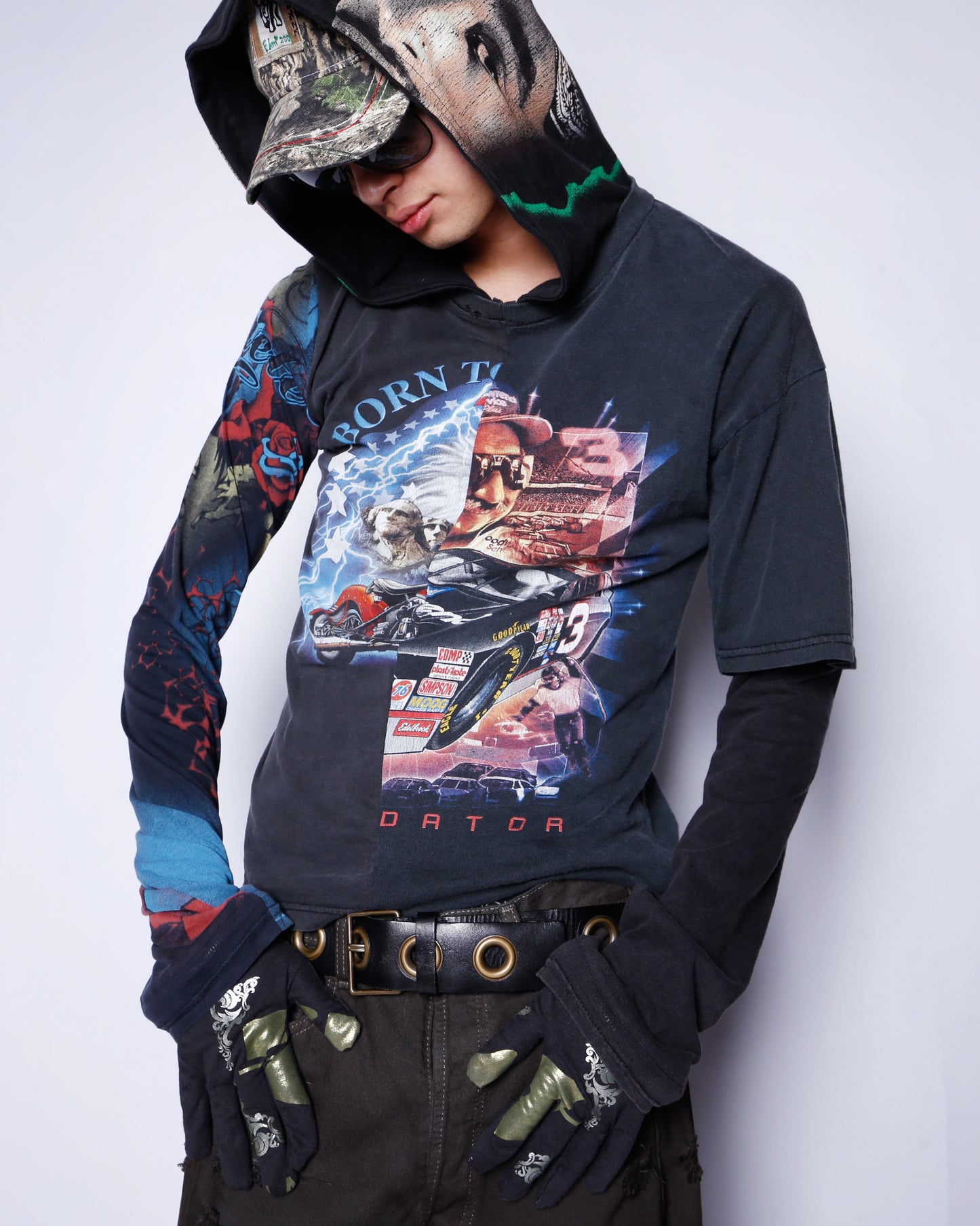 *one-off hybrid hooded cut sew, with detachable gloves