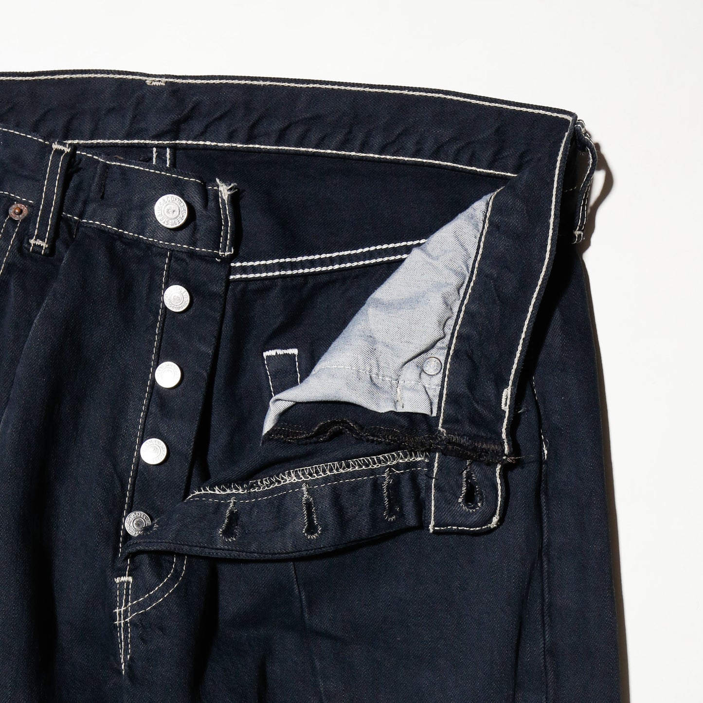 *one-off dia cut upside down jeans