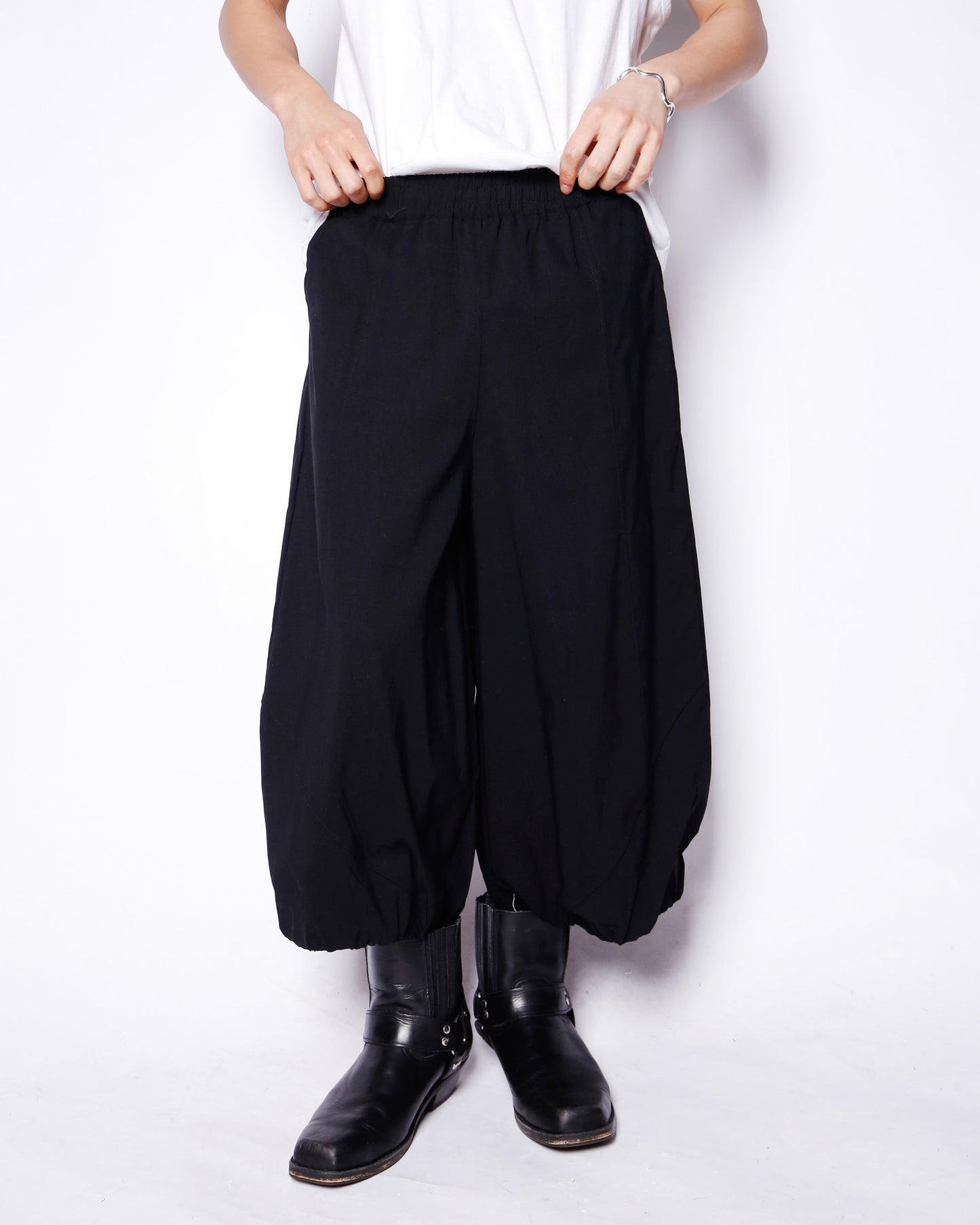 vintage balloon cropped trousers