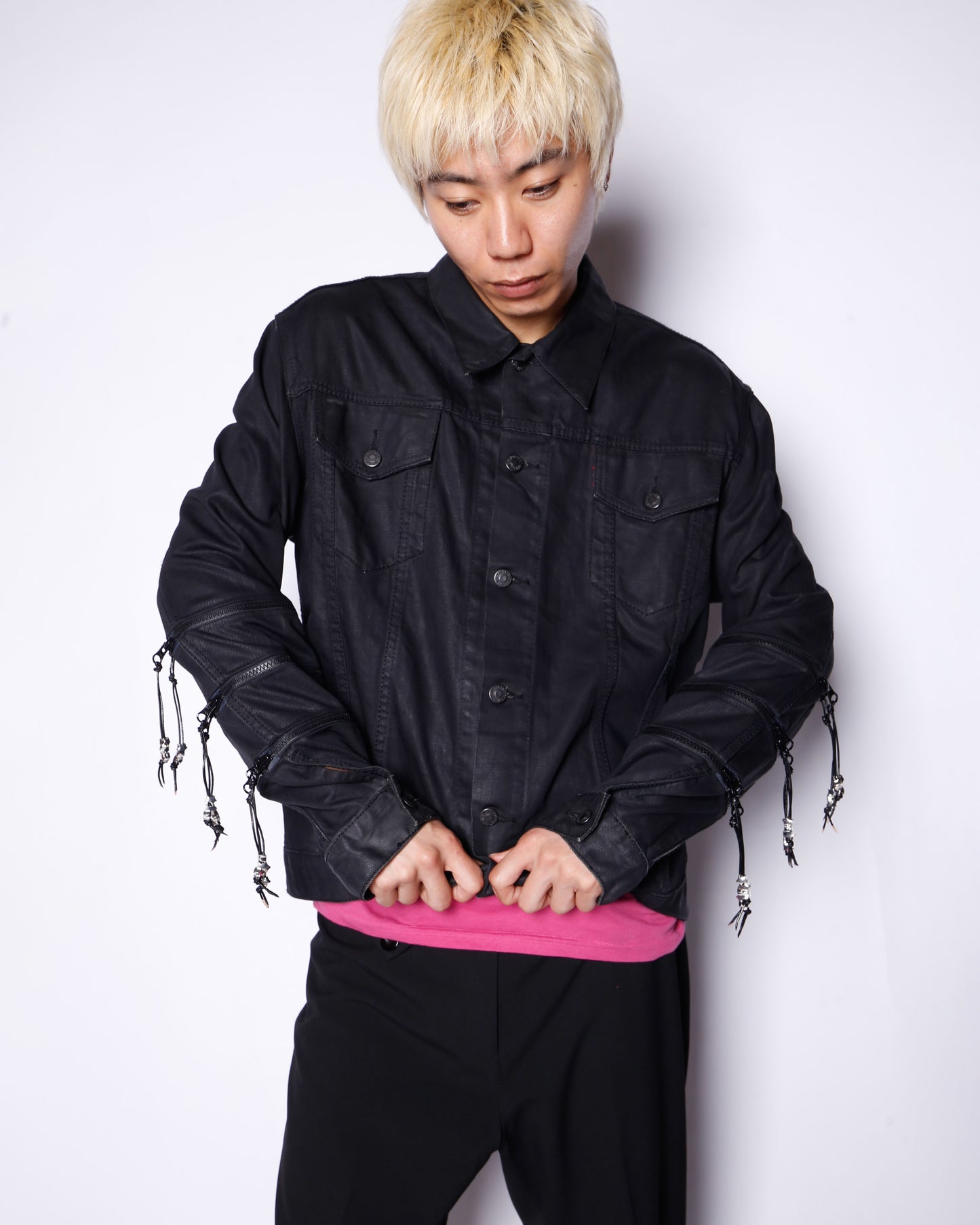 *one-off fringe zipped luster trucker jacket