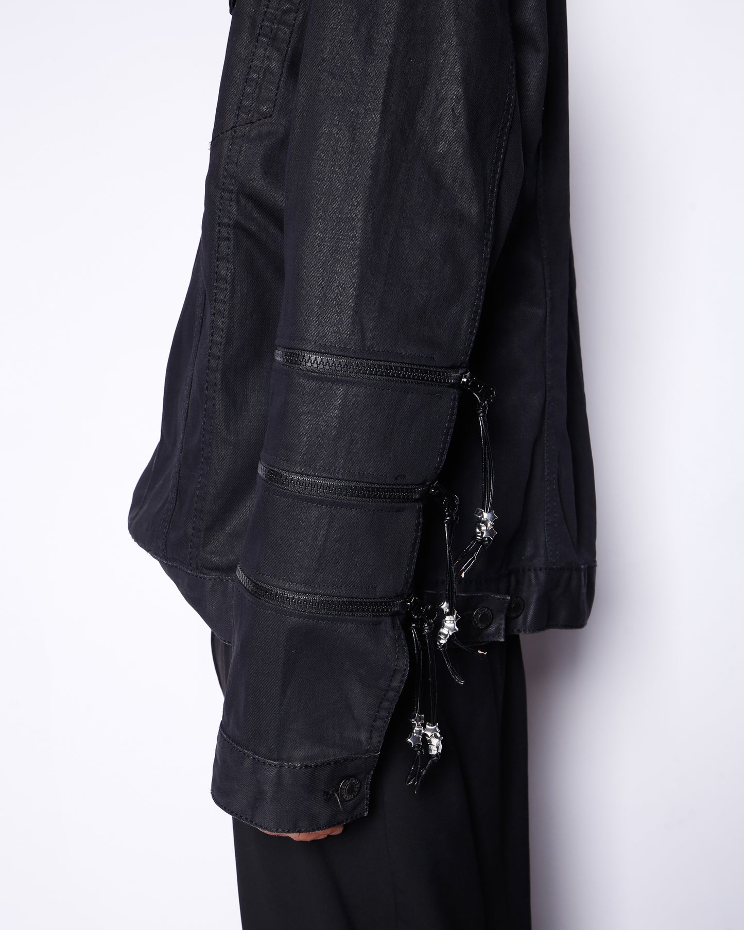 *one-off fringe zipped luster trucker jacket
