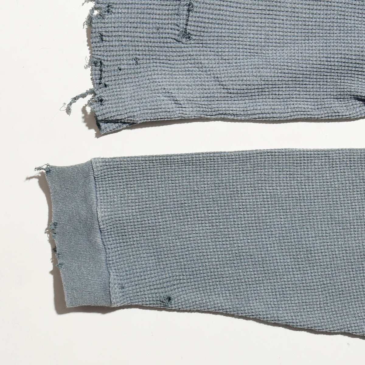 *one-off broken henry neck thermal cut sew