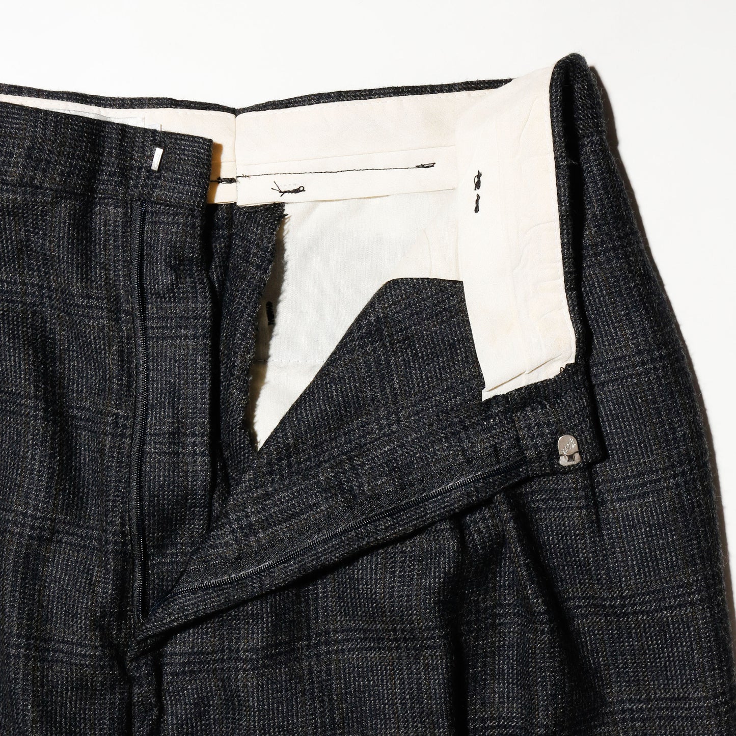 vintage check wool tucked wide slacks