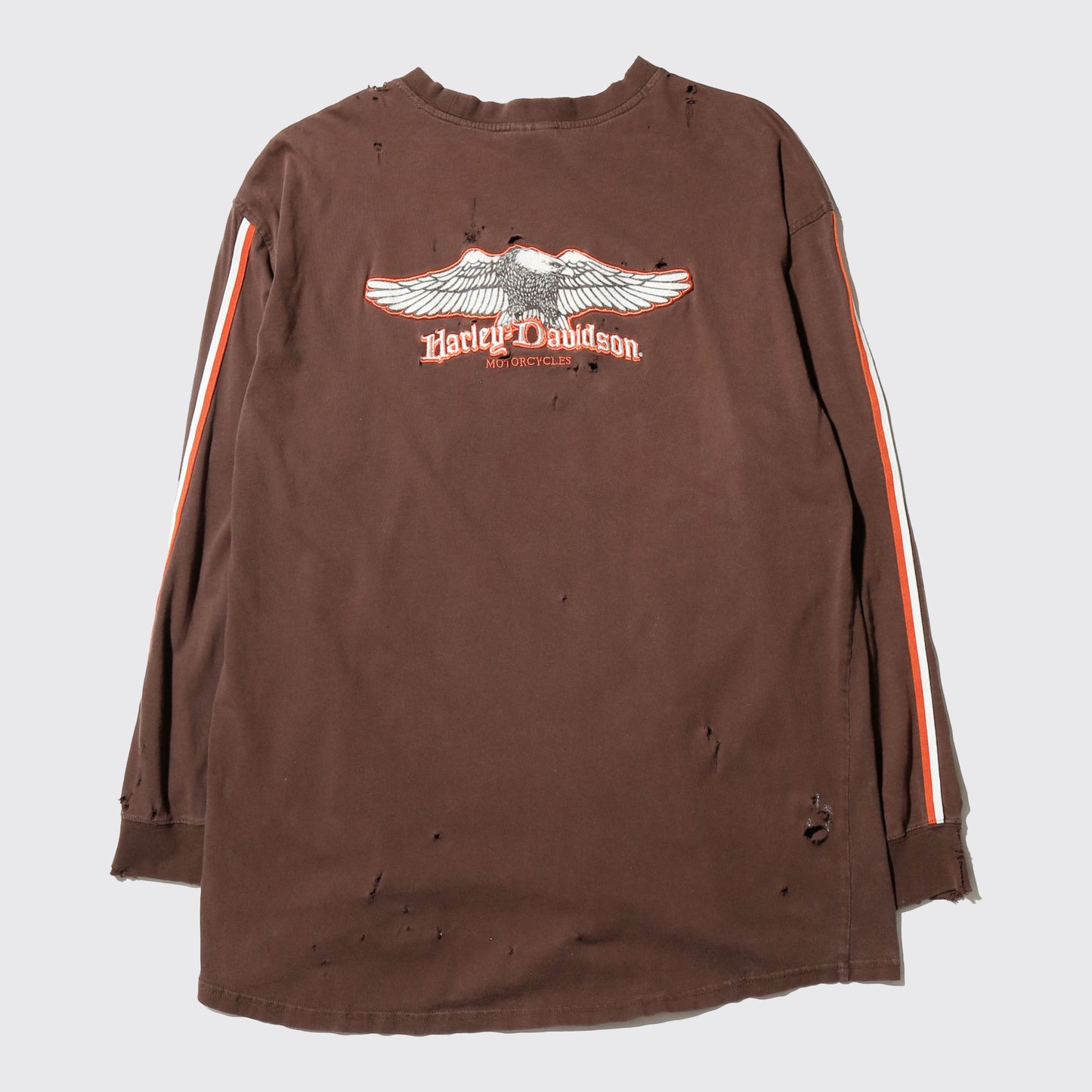*one-off  "the world is yours" hand screen l/s