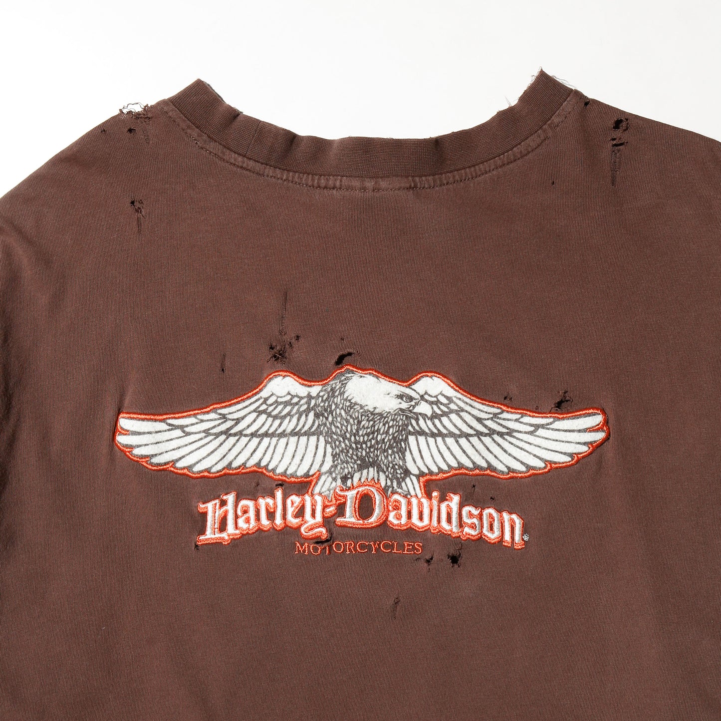 *one-off  "the world is yours" hand screen l/s