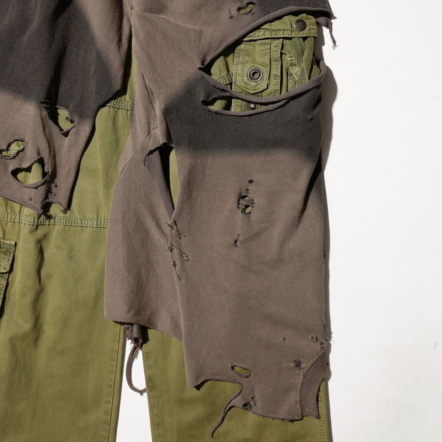 *one-off broken layered trousers