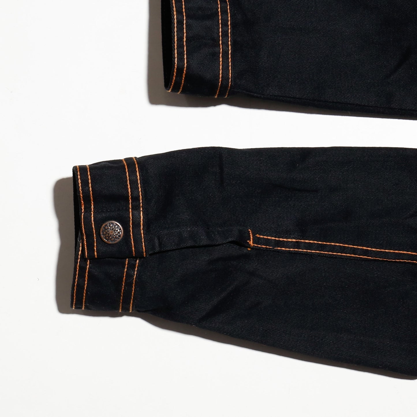 *one-off cropped flex chain trucker jacket, "rosario"