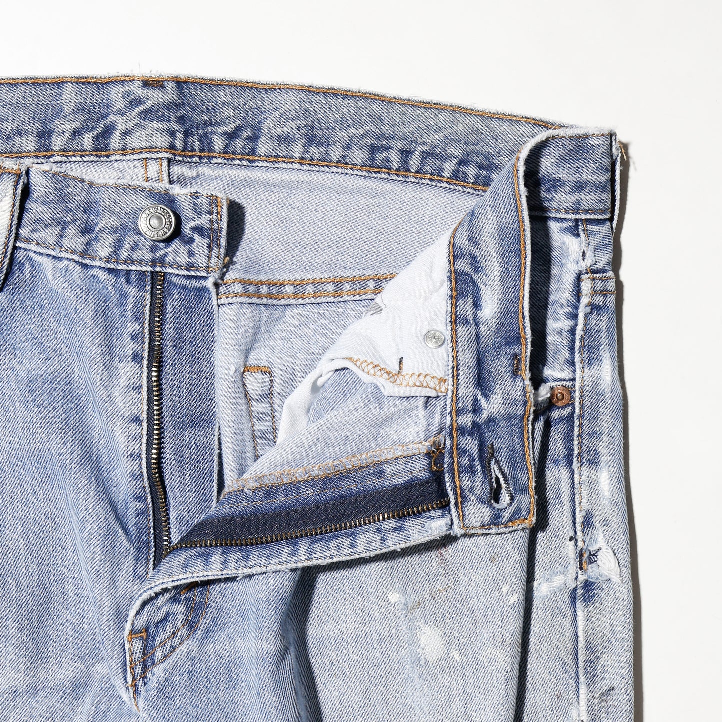 *one-off levi's repaired straight jeans