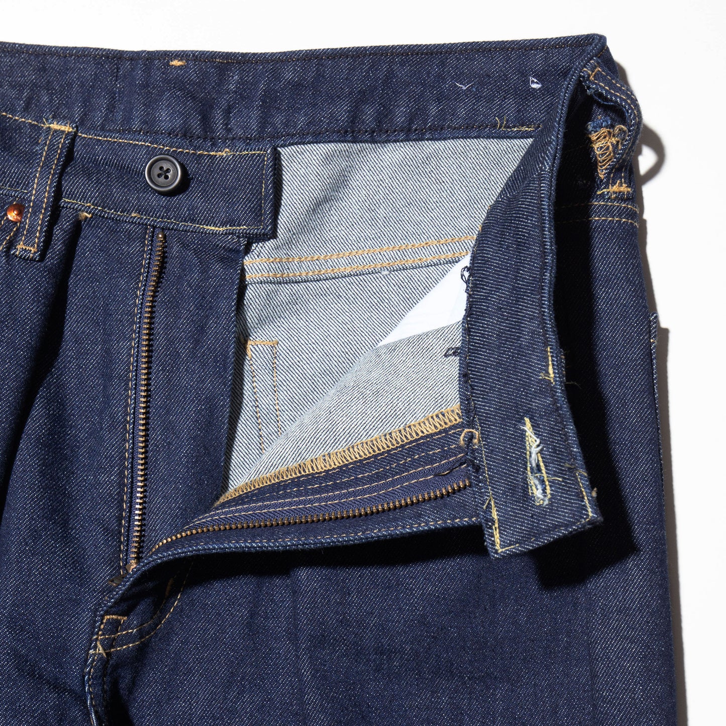 vintage tucked roll up jeans