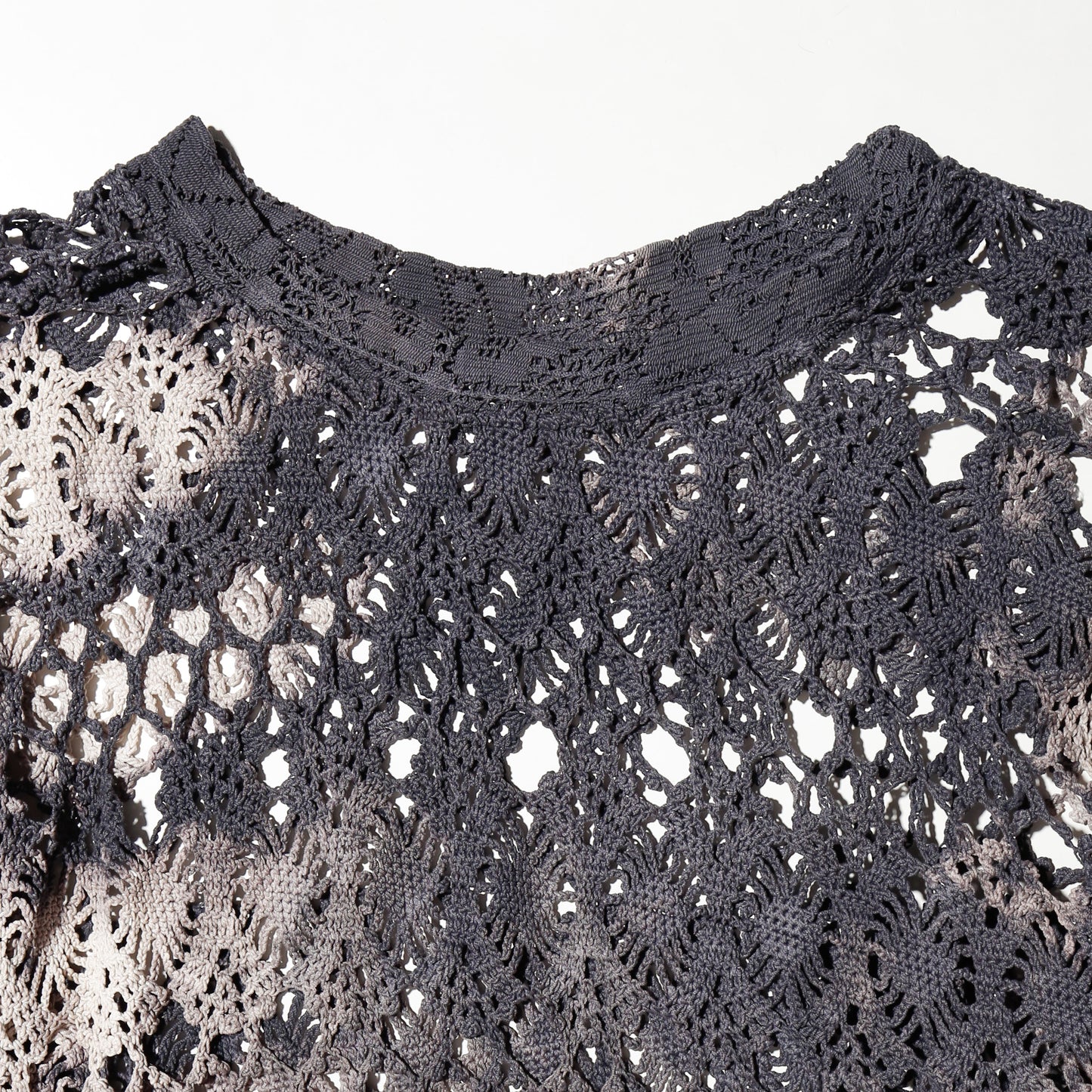 *one-off acid dye vintage lace up pullover
