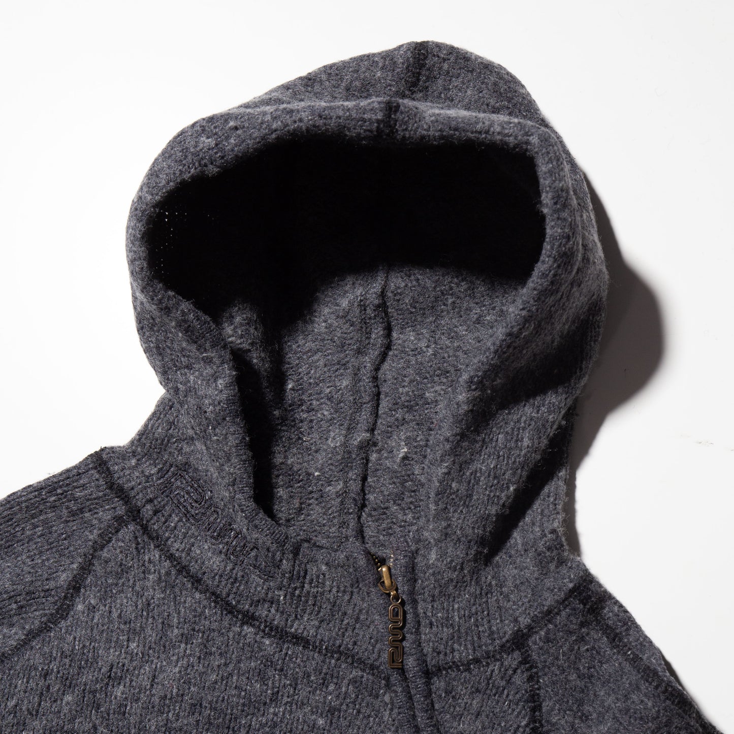 vintage slanting zip knit hoodie