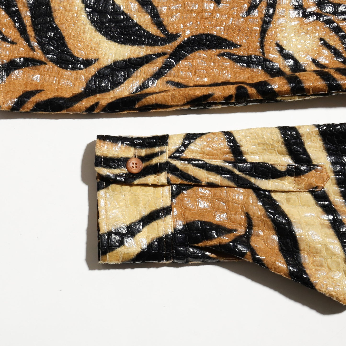 vintage enamel tiger shirt