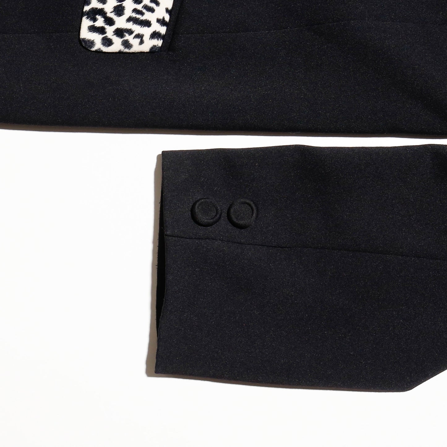 vintage leopard smoking jacket