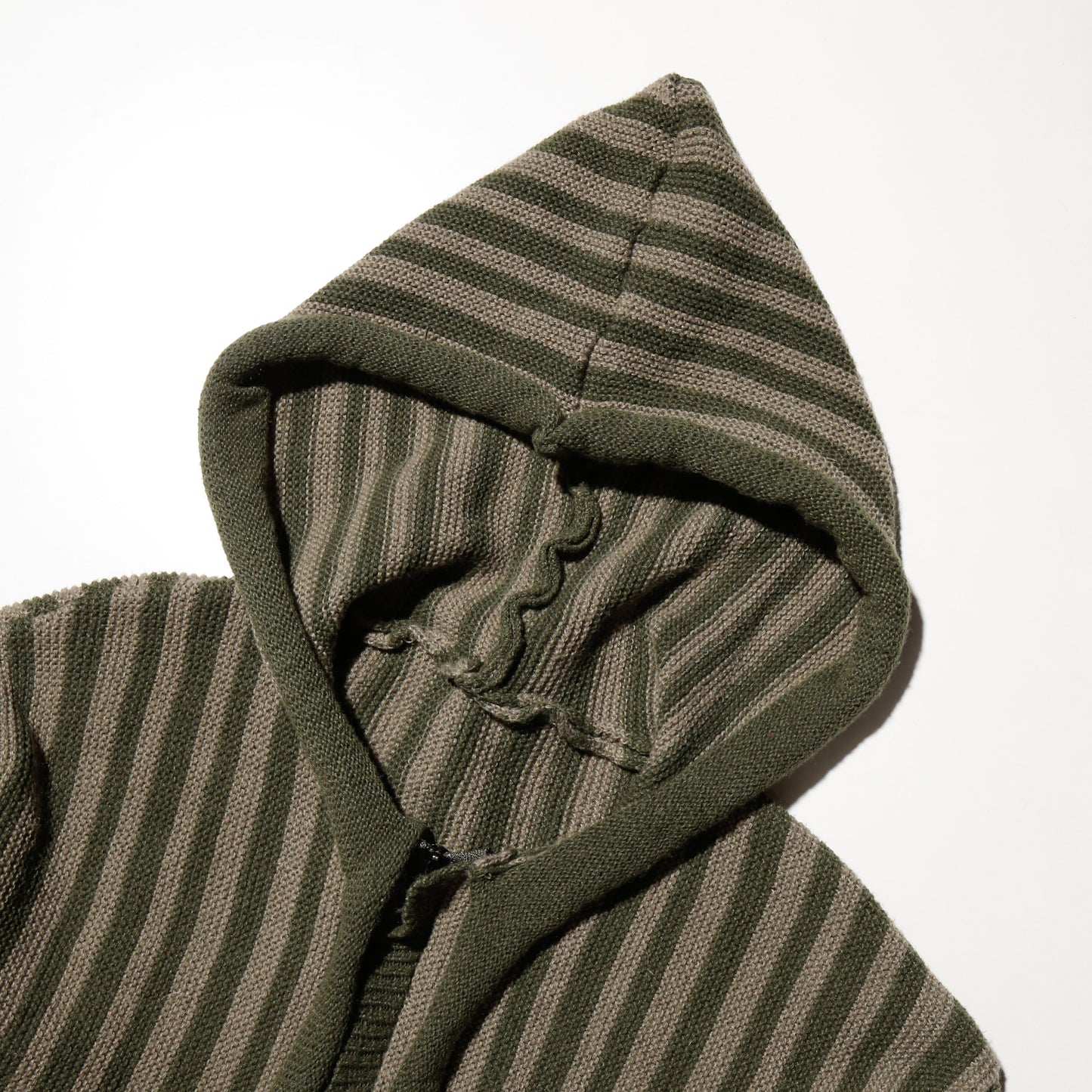 vintage cropped border knit hoodie