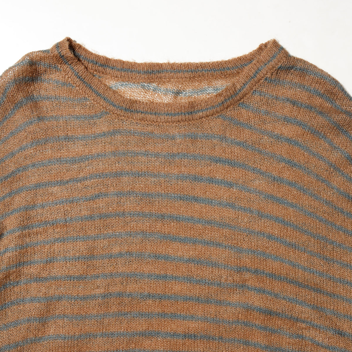vintage low gauge border wide sweater