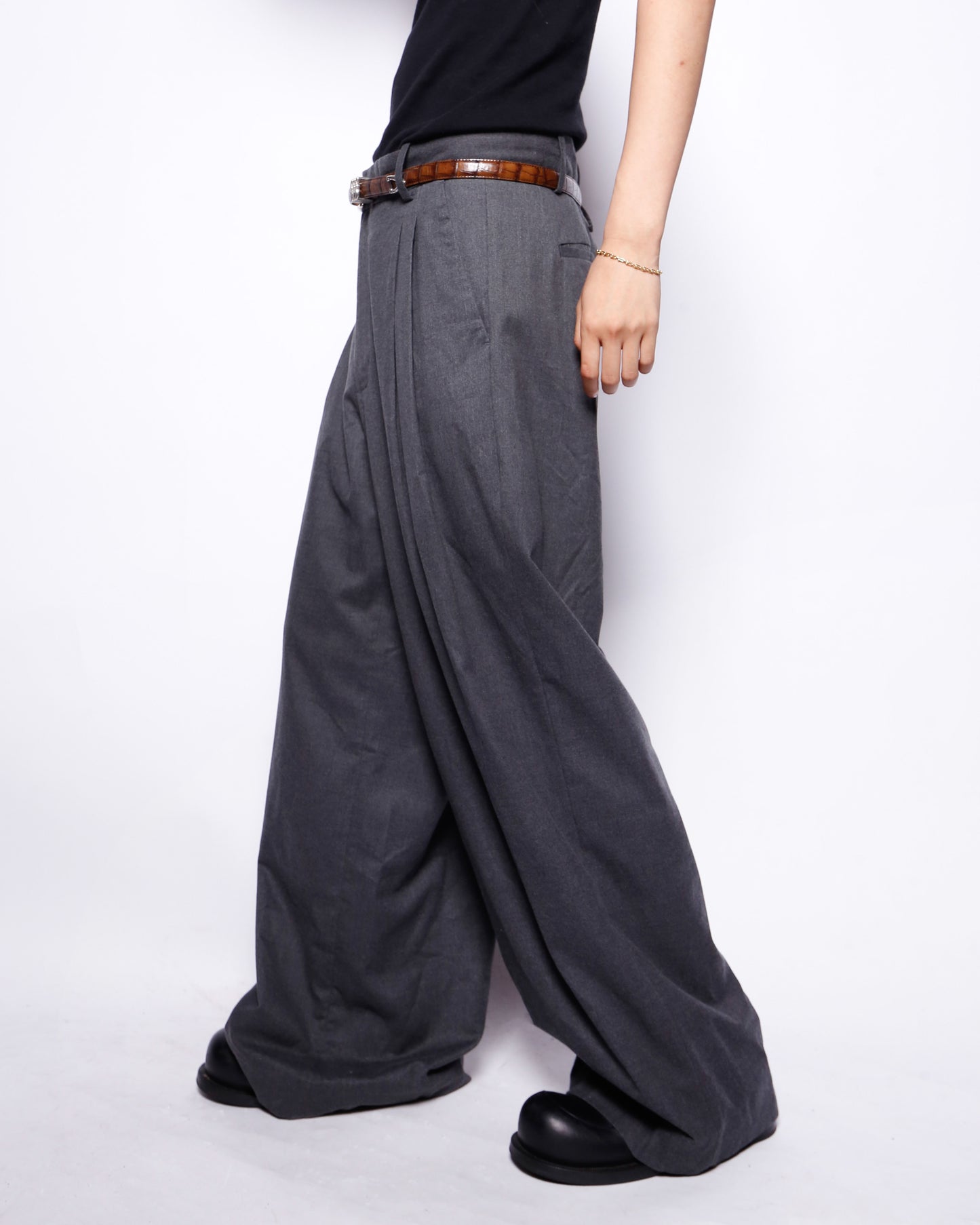 vintage banana republic tucked wide leg slacks