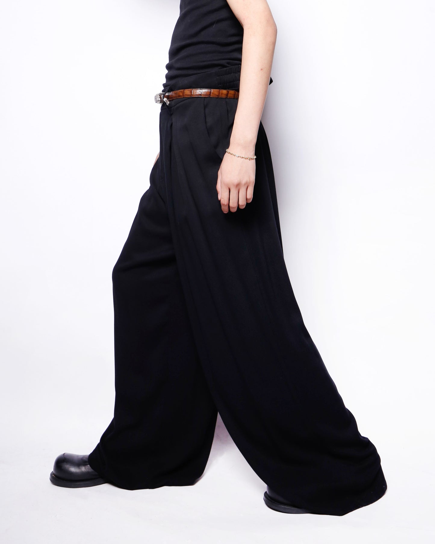 vintage drape tucked wide slacks