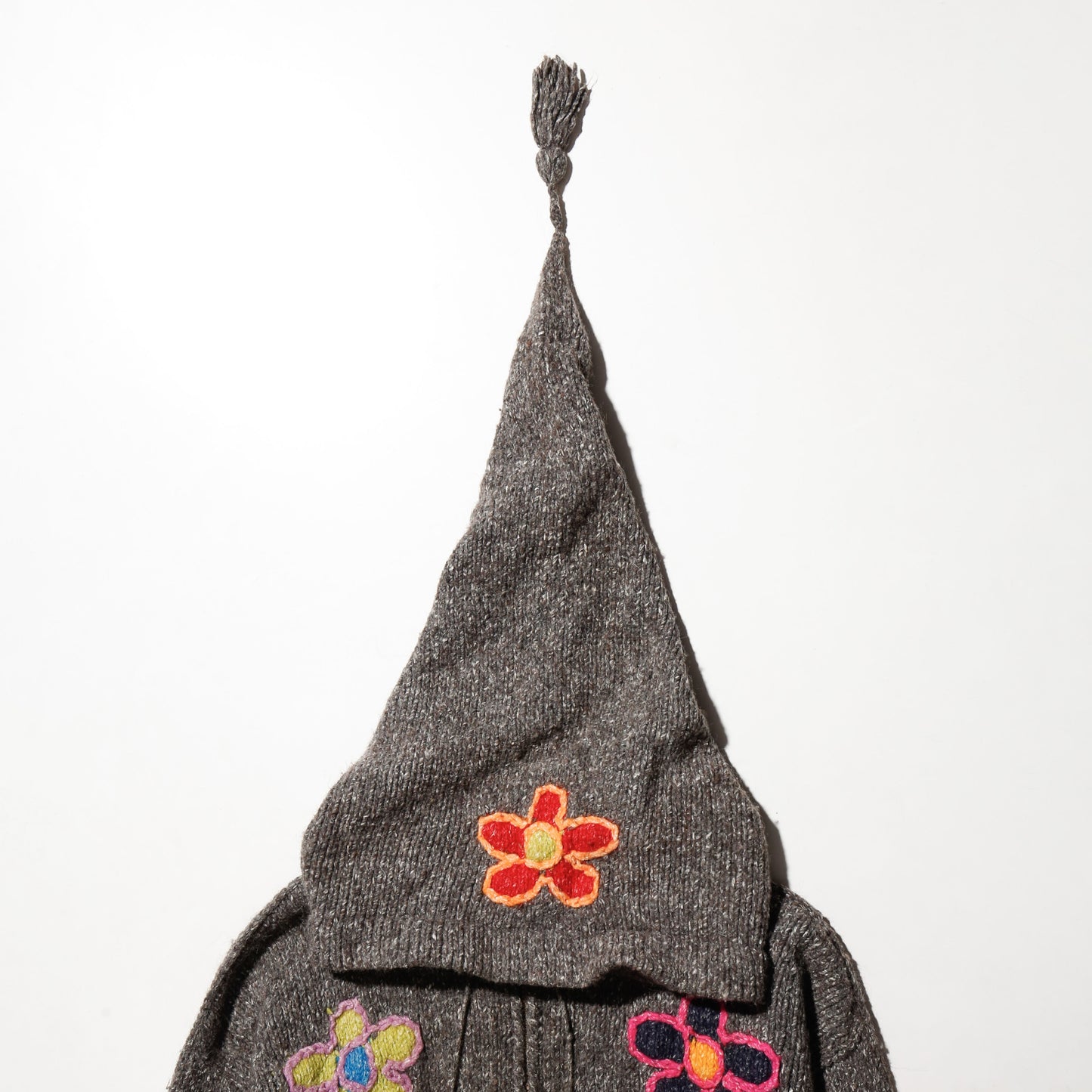 vintage ecuador hand knit flower hoodie