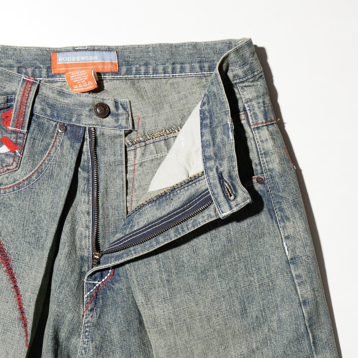 vintage rocawear center tuck slashed baggy shorts