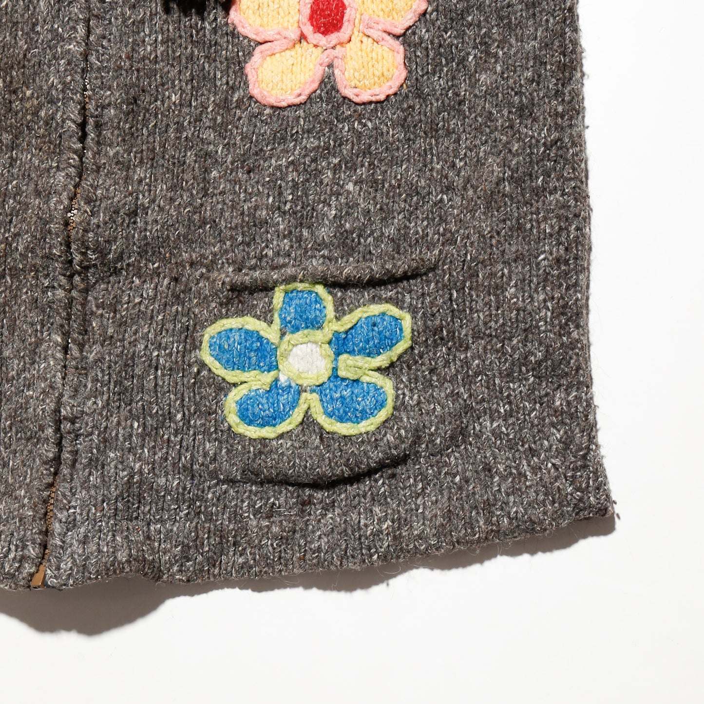 vintage ecuador hand knit flower hoodie