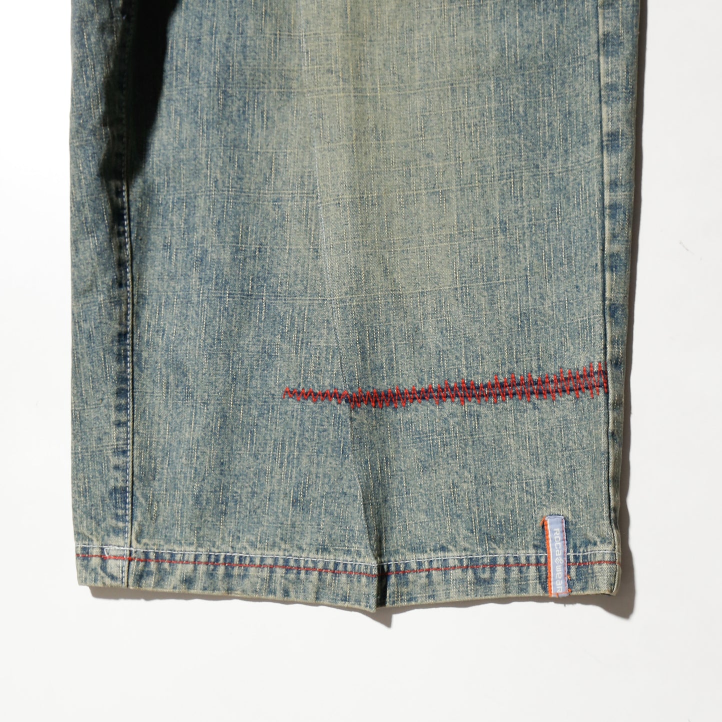 vintage rocawear center tuck slashed baggy shorts