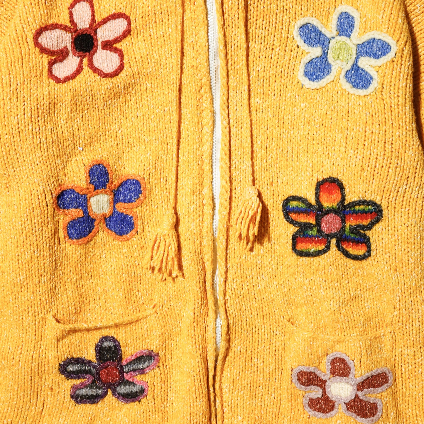 vintage ecuador hand knit flower hoodie