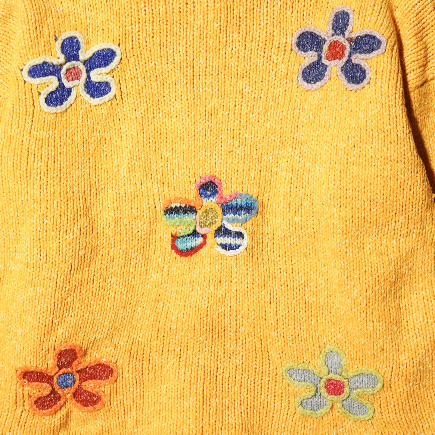 vintage ecuador hand knit flower hoodie