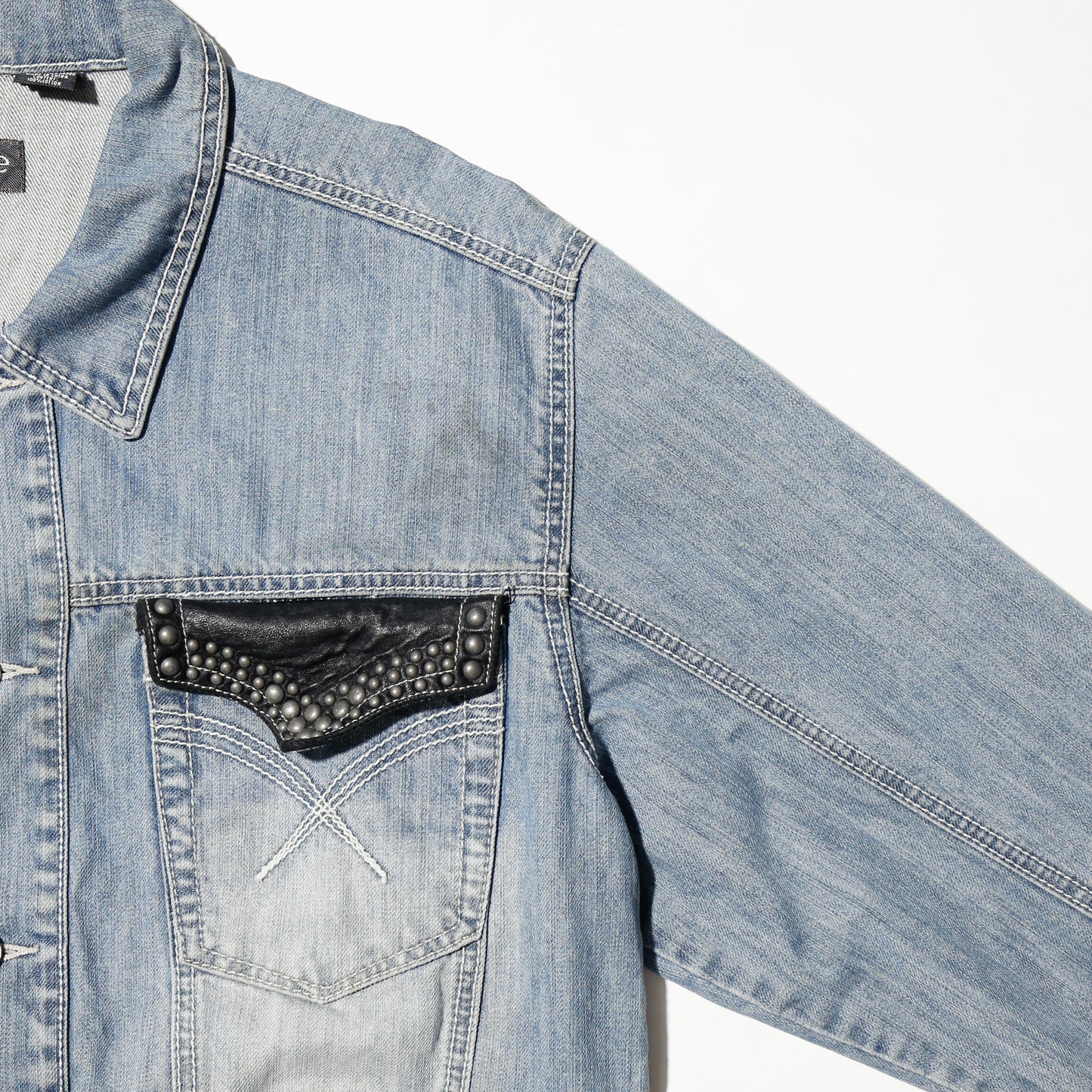 vintage pelle pelle studs/leather flap trucker jacket