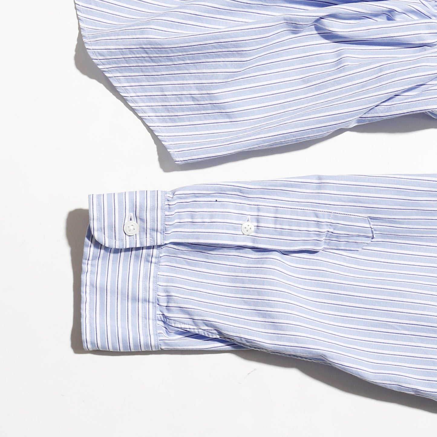 *one-off irregular gathering shirt