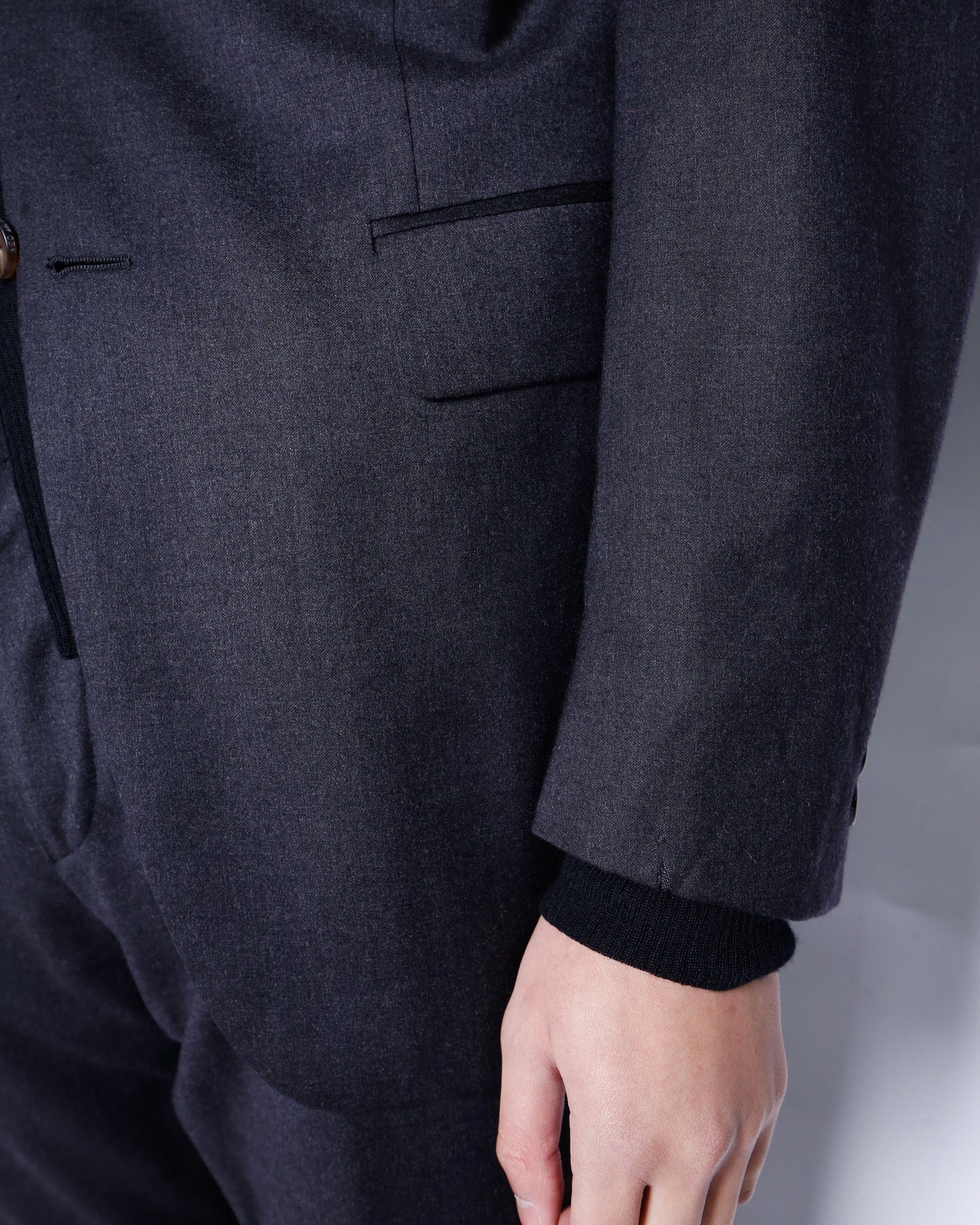 vintage 00's PRADA 2b single set up