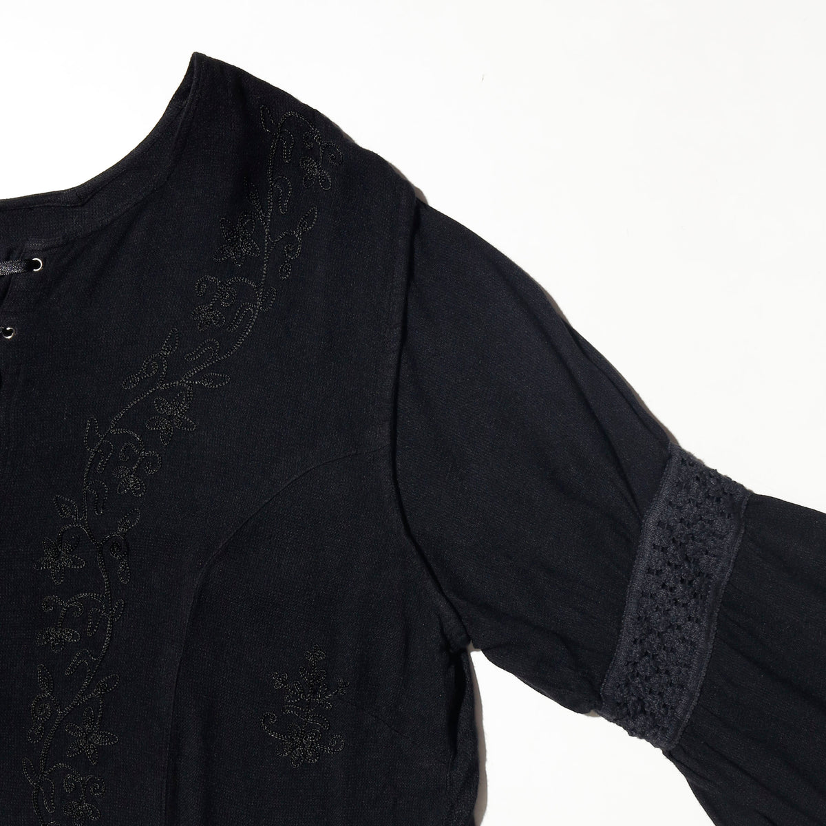 vintage floral lace up rayon pullover